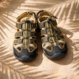 Atika Hiking/Water Shoes - 10